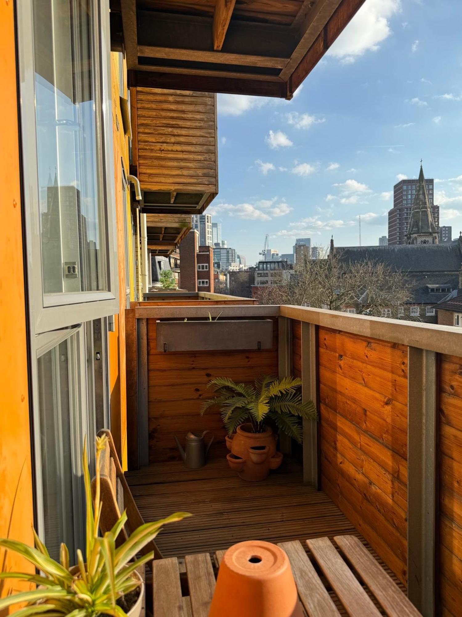 Lombok Apartment Near Old Street,Islington,Angel London Exterior photo